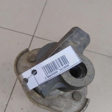 kronstein-krepleniia-zadnego-bampera-pravyi-bmw-e39-28i-mkpp-art-55872-big-1