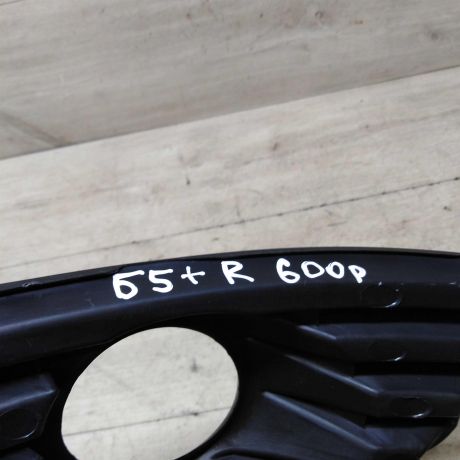 resetka-bampera-pravaia-volkswagen-passat-b5-gp-pod-protivotumannuiu-faru-novaia-art-56240-big-2