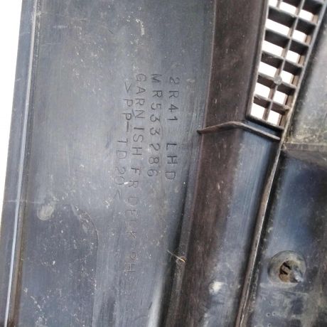 dekorativnaia-nakladka-zabo-dozdevik-vodootvodiashhii-shhitok-dve-casti-mitsubishi-lancer-9-art-57573-big-7