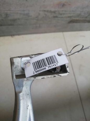 bamper-perednii-renault-duster-i-defekt-art-58305-big-4