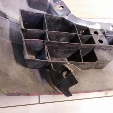 bamper-zadnii-renault-scenic-1-defekt-art-58372-big-3