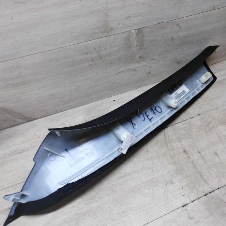 obsivka-stoiki-salona-nakladka-peredniaia-pravaia-bmw-x5-ii-e70-do-rest-art-58563-big-2