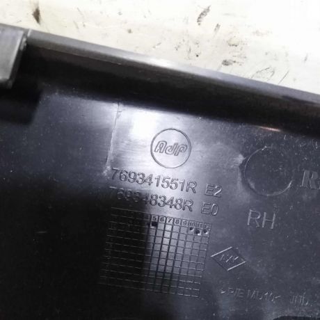 obsivka-stoiki-salona-nakladka-zadniaia-pravaia-renault-duster-i-art-58612-big-4