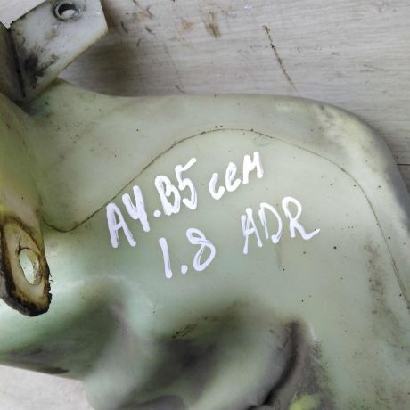 bacok-omyvatelia-audi-a4-b5-art-58747-big-4