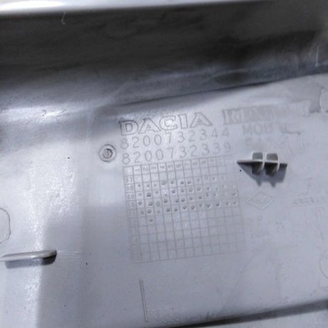 obsivka-stoiki-salona-nakladka-pravaia-renault-duster-i-art-58820-big-2