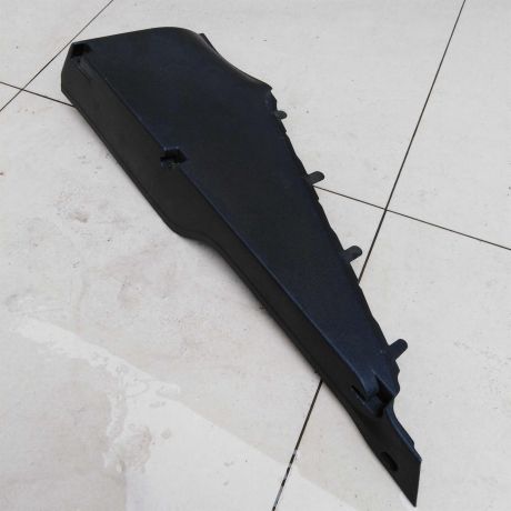 obsivka-stoiki-salona-nakladka-zadniaia-pravaia-renault-duster-i-art-58823-big-0