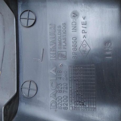 obsivka-stoiki-salona-nakladka-peredniaia-levaia-renault-duster-i-art-58824-big-2