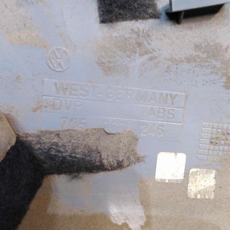 obsivka-stoiki-salona-zadniaia-pravaia-nakladka-volkswagen-transporter-t4-art-58872-big-5