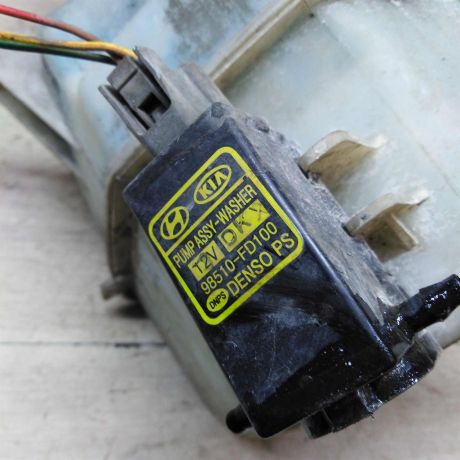 bacok-omyvatelia-hyundai-elantra-iii-xd-xetcbek-20i-g4gc-art-58924-big-2