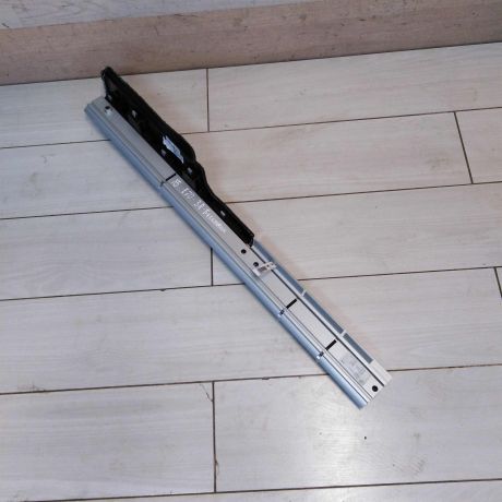 kronstein-bagaznika-pravyi-bmw-x5-ii-e70-do-rest-art-58959-big-0