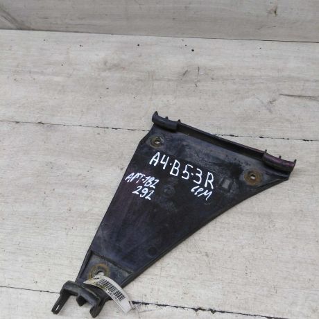 kronstein-pravyi-krepleniia-zadnego-bampera-audi-a4-b5-sedan-iiashh-art-59037-big-0