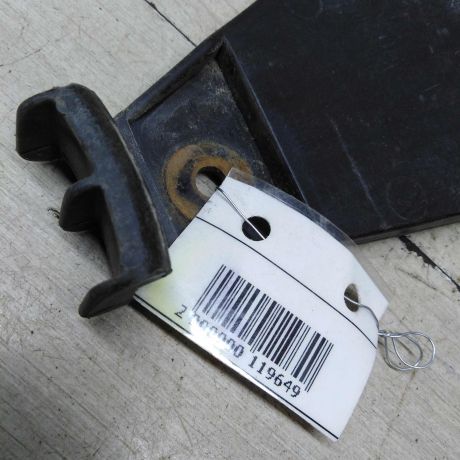 kronstein-levyi-krepleniia-zadnego-bampera-audi-a4-b5-sedan-iiashh-art-59217-big-3