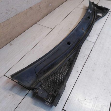 dekorativnaia-nakladka-zabo-dozdevik-vodootvodiashhii-shhitok-renault-kangoo-i-do-rest-art-59376-big-1