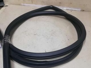 uplotnitel-dveri-zadnii-pravyi-kia-spectra-art-59486