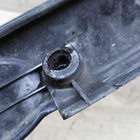 nakladka-kryski-bagaznika-hyundai-elantra-iii-xd-xetcbek-art-59739-big-6