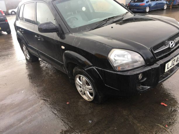 bamper-perednii-hyundai-tucson-i-jm-carapina-vmiatina-pod-rassiriteli-art-60049-big-5