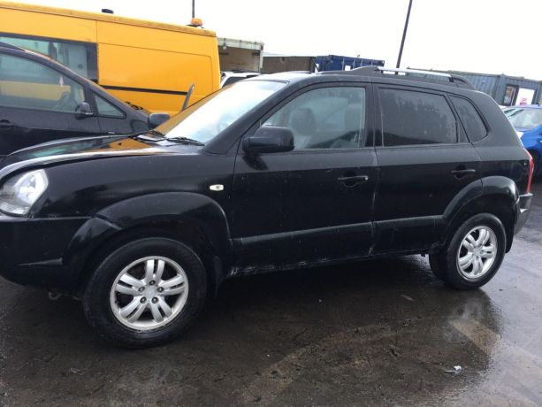 bamper-perednii-hyundai-tucson-i-jm-carapina-vmiatina-pod-rassiriteli-art-60049-big-2