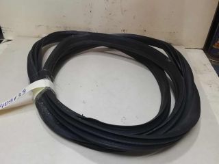 uplotnitel-dveri-perednii-levyi-peugeot-408-art-60230