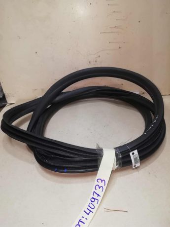 uplotnitel-dveri-zadnii-levyi-peugeot-408-art-60231-big-0