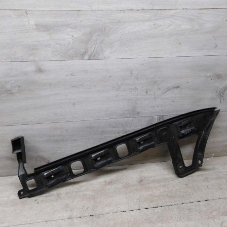 kronstein-pravyi-krepleniia-zadnego-bampera-sedan-volkswagen-passat-b6-art-60817-big-0