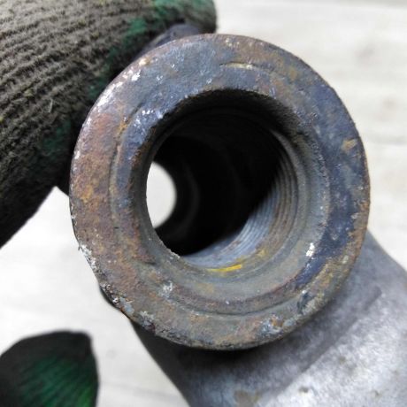 kronstein-levyi-kreplenie-perednego-bampera-audi-a6-c5-allroad-art-60887-big-1