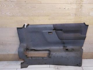 obsivka-bagaznika-zadniaia-levaia-nakladka-volkswagen-transporter-t4-24d-19tdi-art-60933