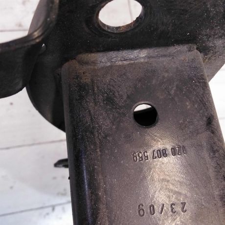 usilitel-perednego-bampera-skoda-octavia-a5-rest-art-62203-big-1