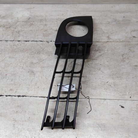 resetka-bampera-pravaia-audi-a6-c5-restailing-novaia-art-62637-big-0