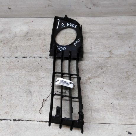 resetka-bampera-pravaia-audi-a6-c5-restailing-novaia-art-62637-big-3