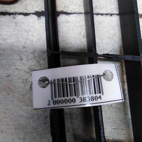 resetka-bampera-pravaia-audi-a6-c5-restailing-novaia-art-62639-big-4