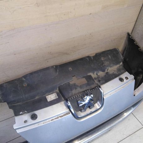 bamper-perednii-peugeot-407-bu-art-63447-big-1