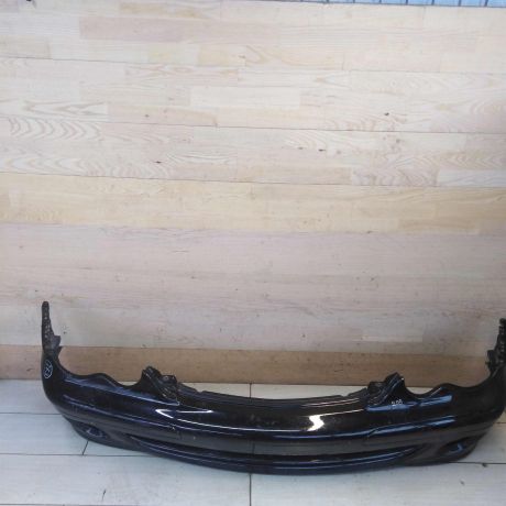 bamper-perednii-mercedes-w203-sedan-art-63453-big-1