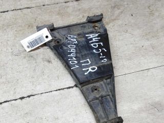 kronstein-perednii-pravyi-kreplenie-bampera-audi-a4-b5-art-63549