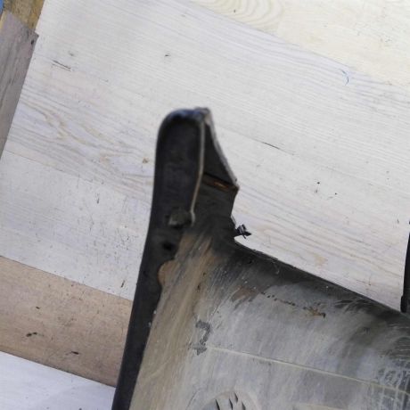 bamper-perednii-renault-logan-i-defekt-art-64043-big-2