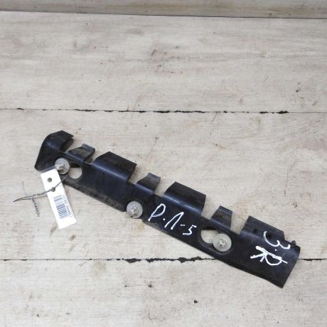 kronstein-zadnii-pravyi-krepleniia-bampera-renault-logan-art-64209-big-0