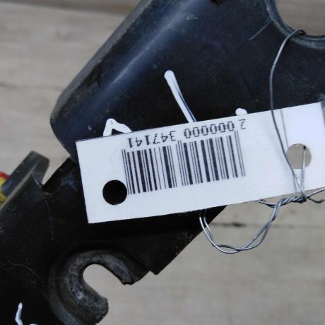 kronstein-zadnii-levyi-krepleniia-bampera-renault-logan-art-64210-big-2