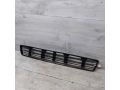 resetka-bampera-centralnaia-sredniaia-audi-a4-b5-dorestailing-art-64257-small-0