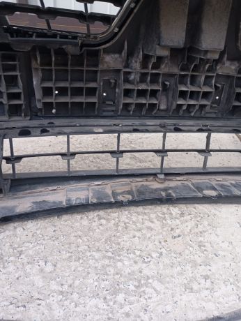 bamper-perednii-renault-laguna-2-original-art-64562-big-9