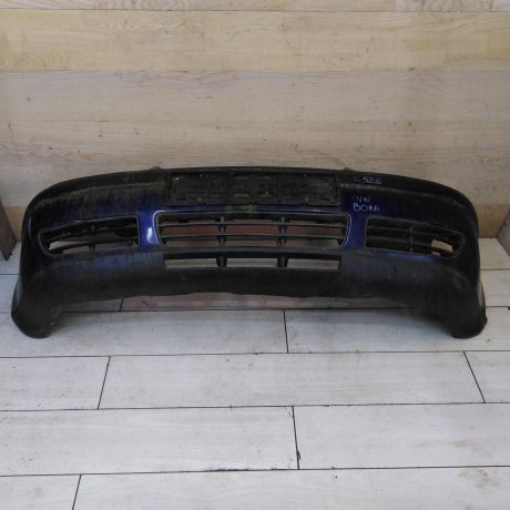 bamper-perednii-volkswagen-bora-s-otverstiiami-pod-omyvateli-far-art-64774-big-0