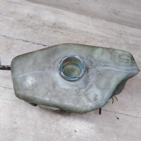 bacok-omyvatelia-lobovogo-stekla-volkswagen-passat-b3-art-64905-big-0