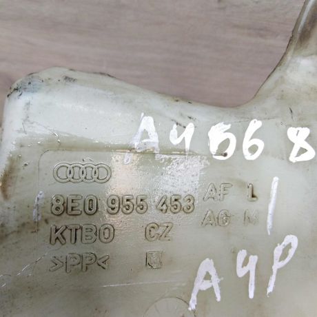 bacok-omyvatelia-lobovogo-stekla-audi-a4-b6-8e-art-65665-big-3