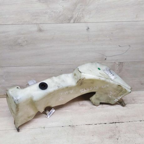 bacok-omyvatelia-lobovogo-stekla-audi-a4-b6-8e-art-65665-big-4