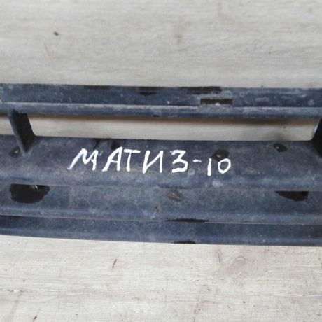 resetka-v-bamper-daewoo-matiz-art-71104-big-3