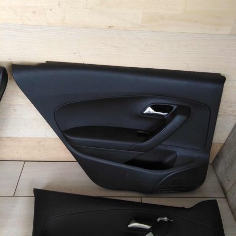 obsivka-dveri-komplekt-volkswagen-polo-v-sedan-art-71140-big-4