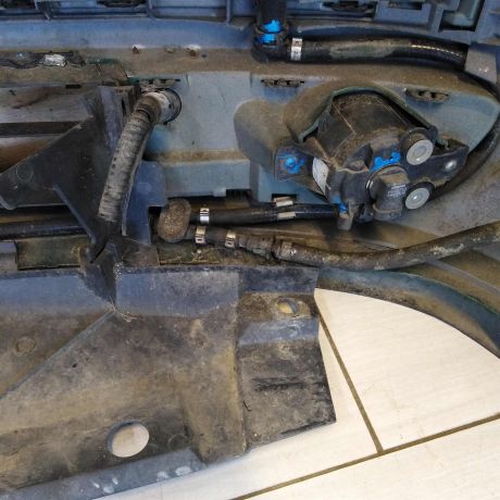 bamper-perednii-renault-laguna-1-art-71230-big-3
