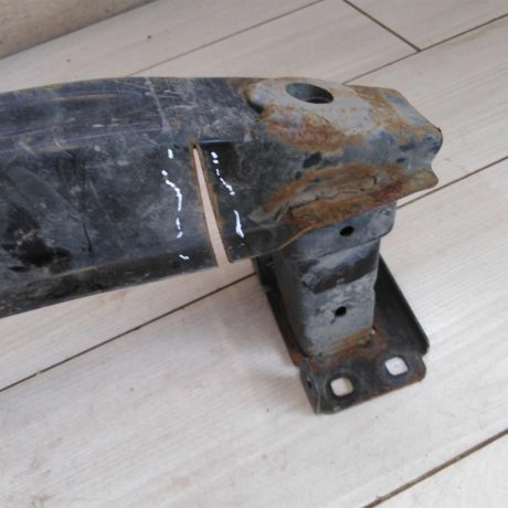 usilitel-perednego-bampera-defekt-volkswagen-polo-v-sedan-art-71270-big-4