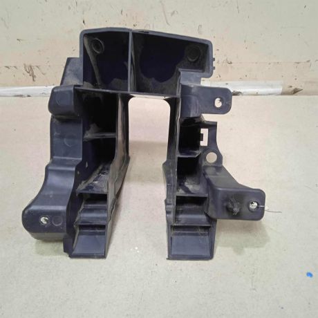 kronstein-zadnego-bampera-levyi-lada-largus-art-72969-big-1