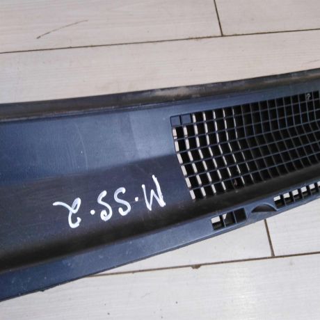 zabo-dozdevik-vodootvodiashhii-shhitok-mitsubishi-space-star-i-art-73128-big-1