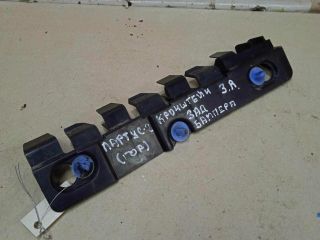 kronstein-pravyi-kreplenie-bampera-zadnego-lada-largus-art-73565