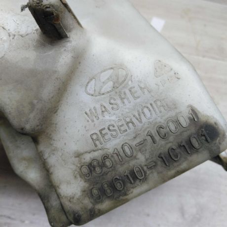 bacok-omyvatelia-lobovogo-stekla-hyundai-getz-art-74715-big-3